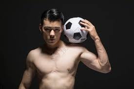 《影之刃零》制作人分享主角创作经历，吸收玩家意见修改原作不足